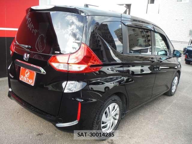 Honda FREED 2018-03 8412552-10