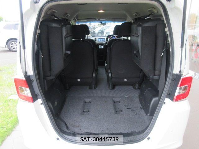Honda FREED 2015-12 8412556-10