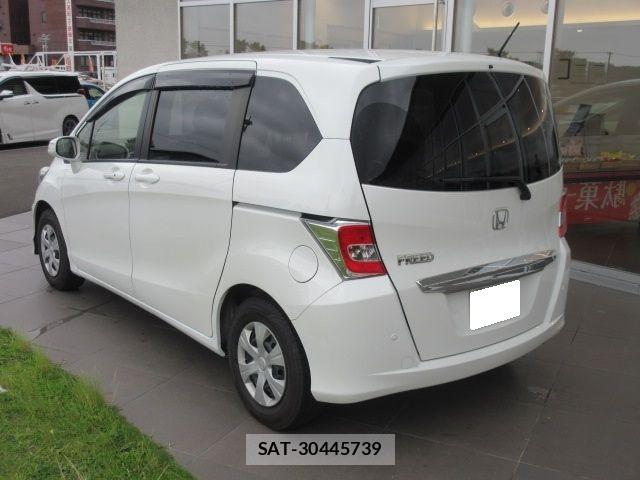 Honda FREED 2015-12 8412556-4