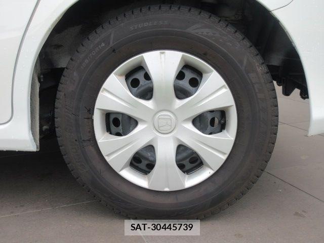 Honda FREED 2015-12 8412556-8
