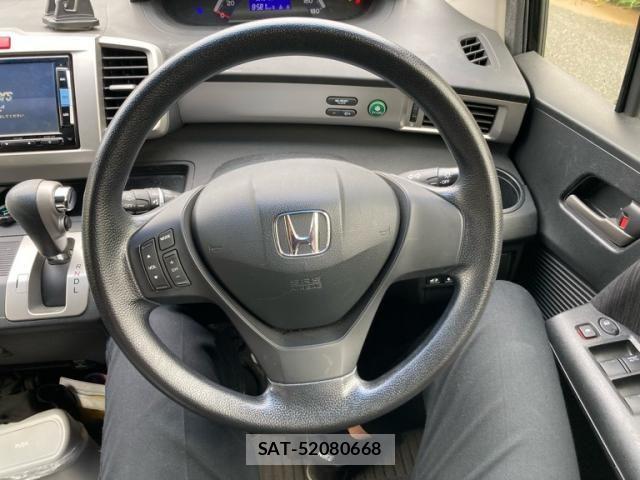 Honda FREED 2013-12 8412559-11