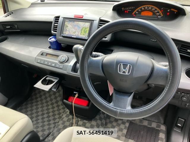 Honda FREED 2009-07 8412567-18