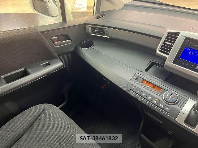 Honda FREED 2013-07 8412554-16