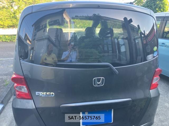 Honda FREED 2010-09 8412574-7