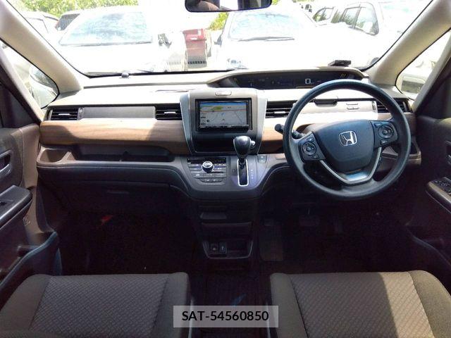 Honda FREED 2023-07 8438148-1