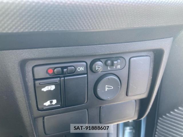 Honda FREED 2009-09 8438152-7
