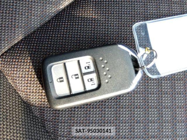Honda FREED 2023-07 8438149-10