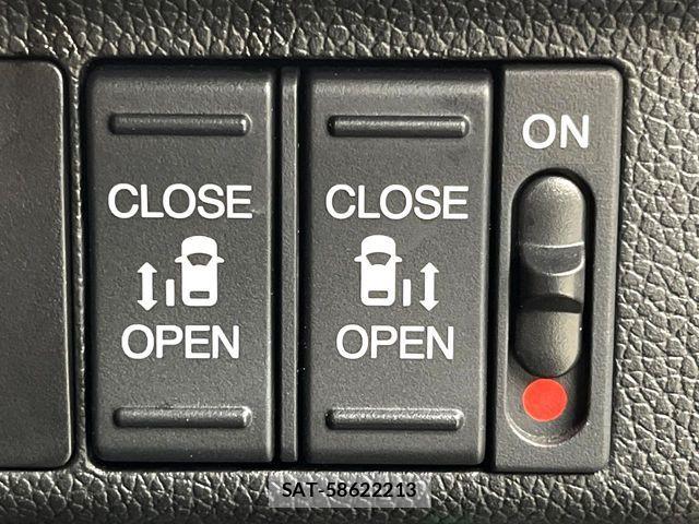 Honda FREED 2017-12 8457523-4
