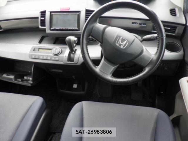 Honda FREED 2009-03 8420009-4
