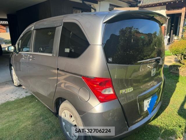Honda FREED 2009-12 8457524-2