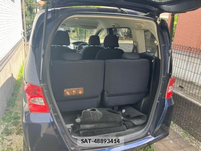 Honda FREED 2009-11 8457535-11