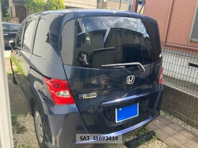 Honda FREED 2009-11 8457535-3