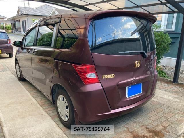 Honda FREED 2010-03 8457526-4
