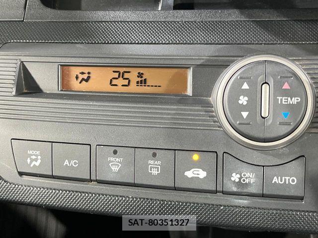 Honda FREED 2013-02 8524979-6