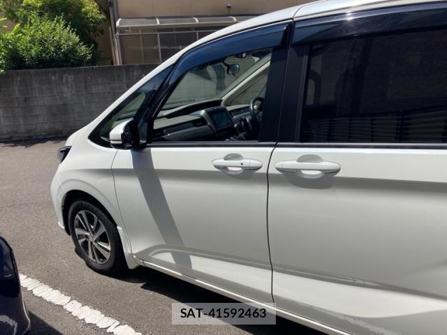 Honda FREED 2022-02 8528531-4