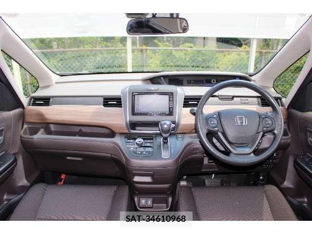 Honda FREED 2021-09 8524969-1