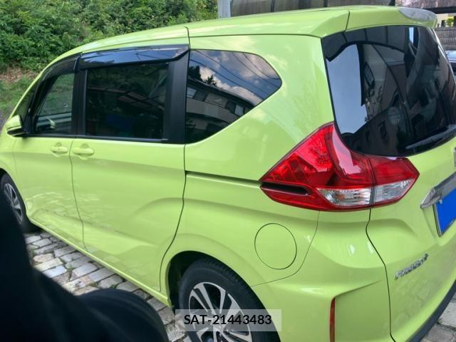 Honda FREED 2017-02 8561986-3