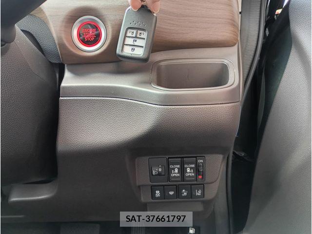 Honda FREED 2023-07 8561981-11