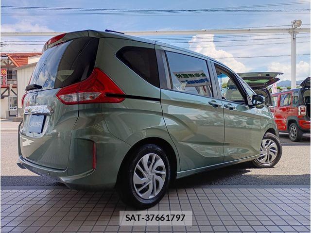 Honda FREED 2023-07 8561981-2