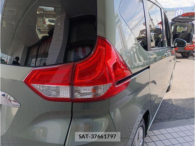 Honda FREED 2023-07 8561981-5