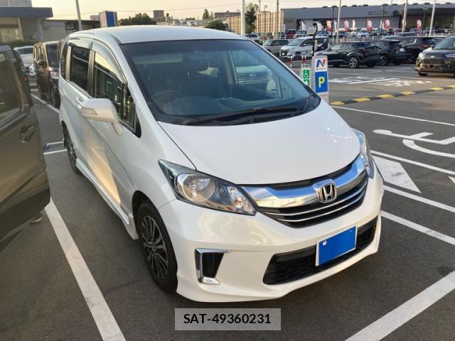 Honda FREED 2015-01 8561985-0