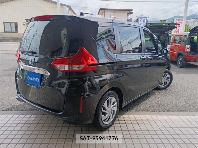 Honda FREED 2023-06 8561983-2