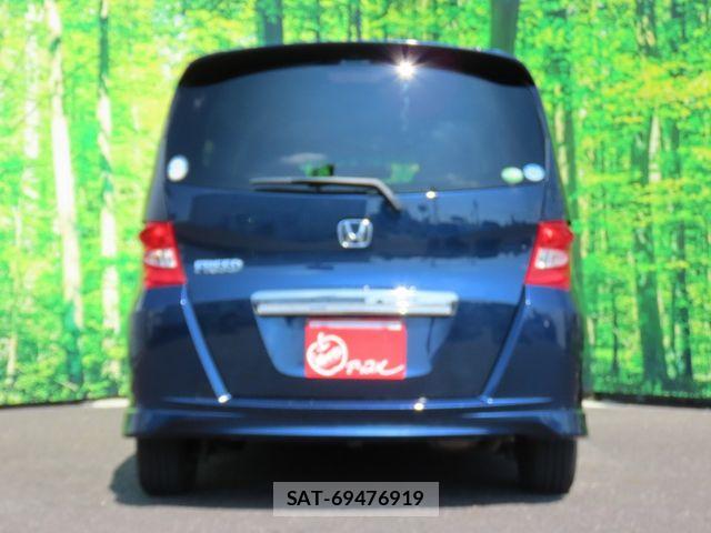 Honda FREED 2009-11 8561989-3