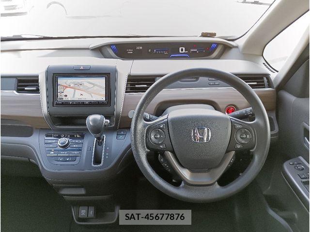 Honda FREED 2023-06 8561979-13