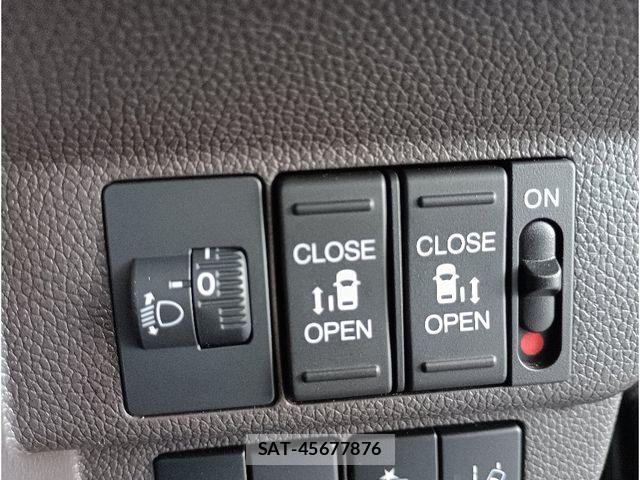 Honda FREED 2023-06 8561979-22
