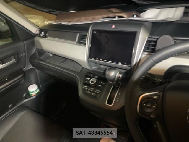Honda FREED 2024-03 8561976-16