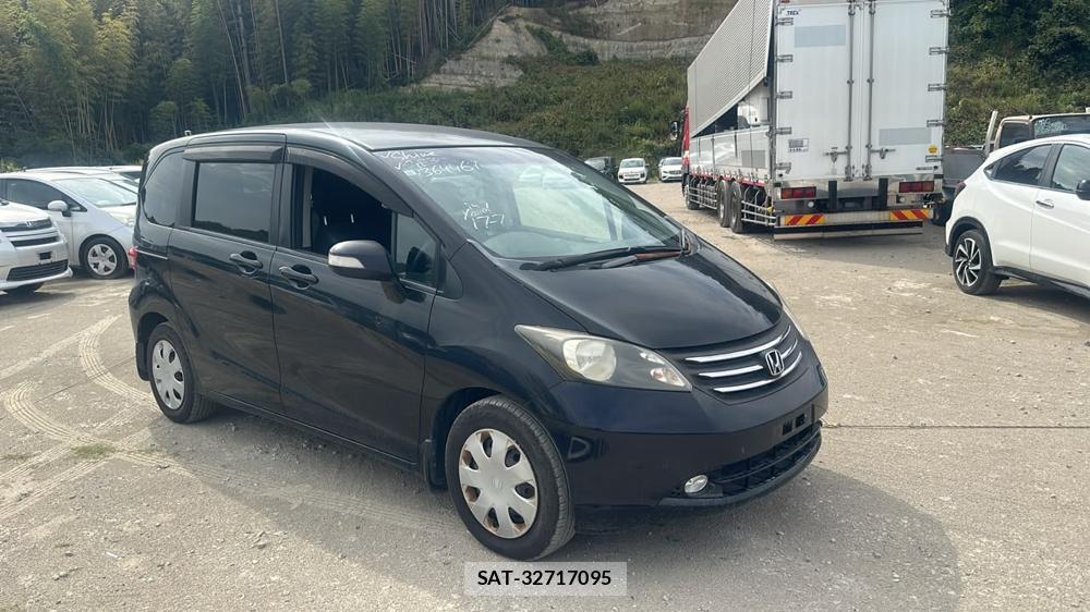 Honda FREED 2011-10 7608480-6