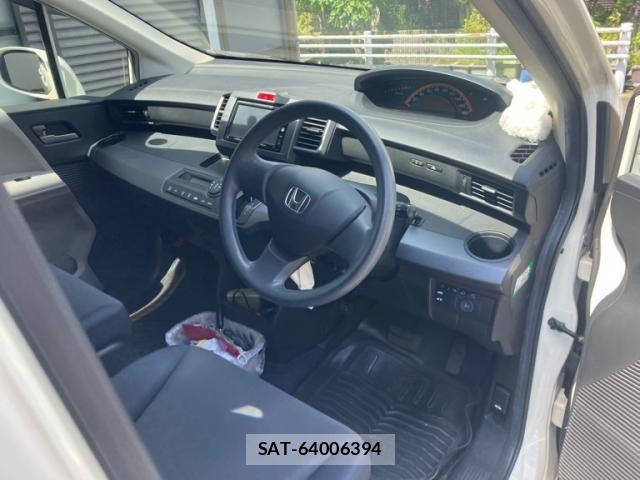 Honda FREED 2009-11 8626880-8