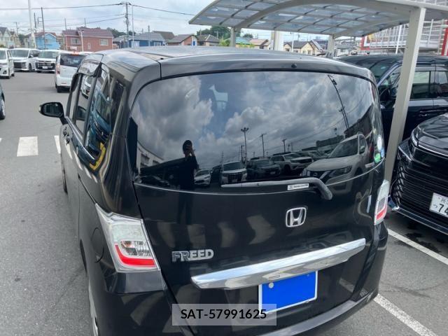 Honda FREED 2013-09 8626877-5