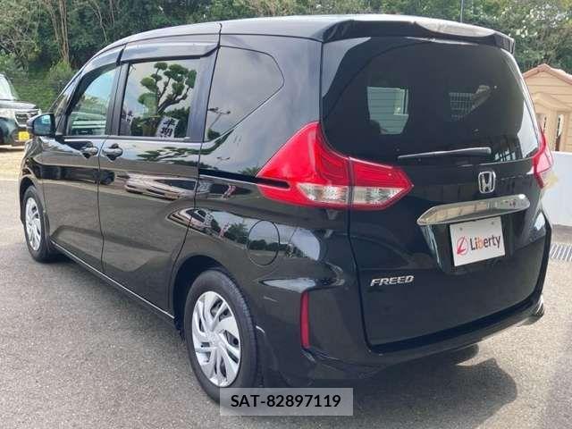 Honda FREED 2017-11 8626873-15