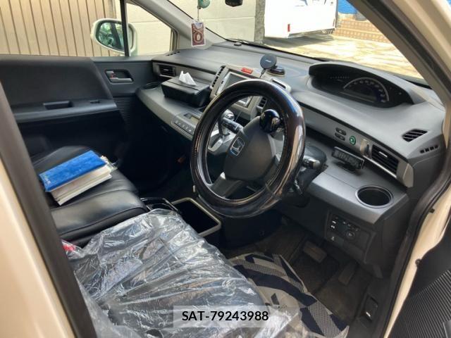 Honda FREED 2010-12 8626876-9