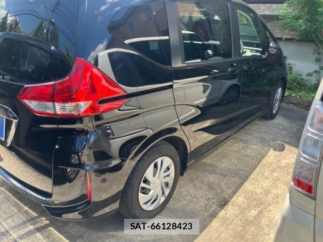 Honda FREED 2022-08 8626871-2