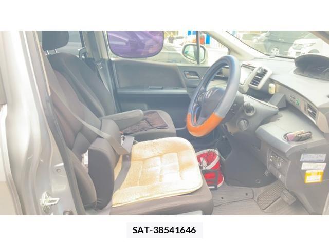 Honda FREED 2013-01 8626882-5