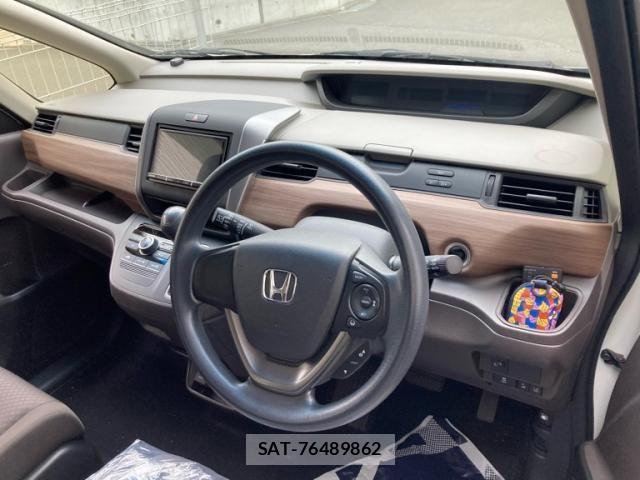 Honda FREED 2021-03 8659206-12