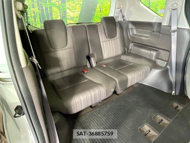 Honda FREED 2017-11 8666179-9