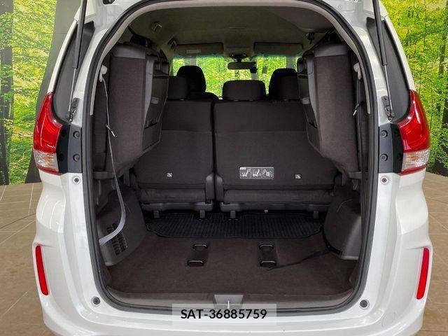 Honda FREED 2017-11 8666179-10