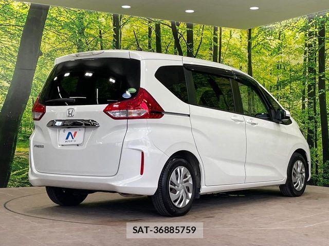 Honda FREED 2017-11 8666179-16