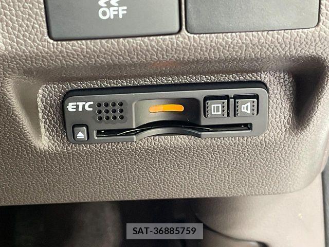 Honda FREED 2017-11 8666179-5