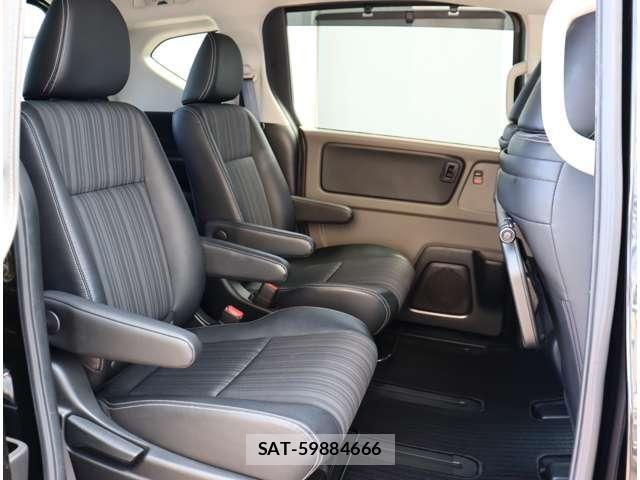 Honda FREED 2017-10 8659201-5