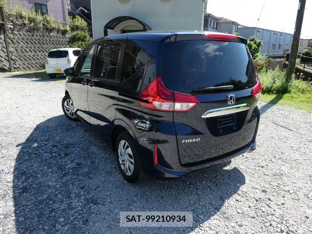 Honda FREED 2021-05 8659200-2