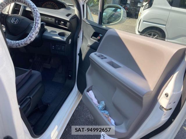 Honda FREED 2008-09 8666183-8