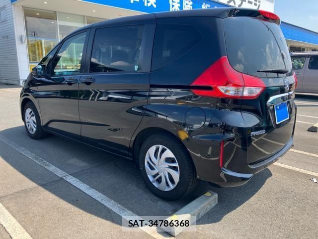 Honda FREED 2022-09 8666174-3