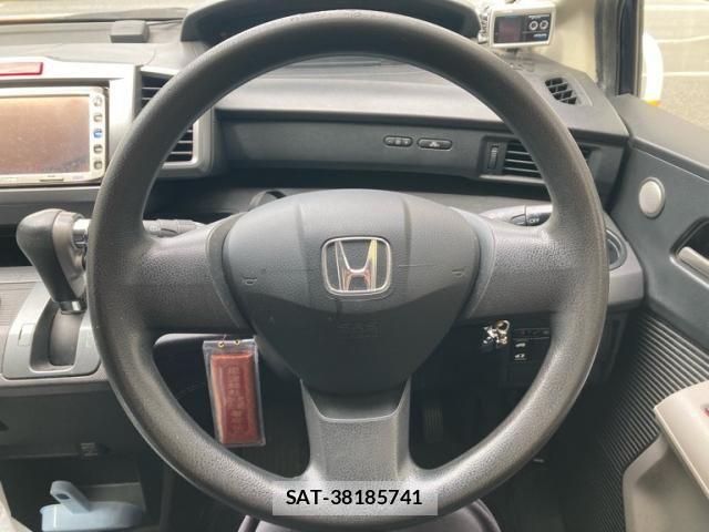Honda FREED 2009-11 8659218-18