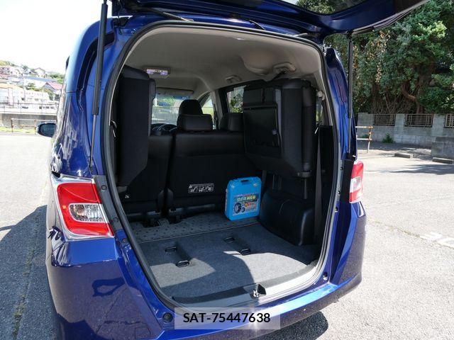 Honda FREED 2016-07 8659208-13