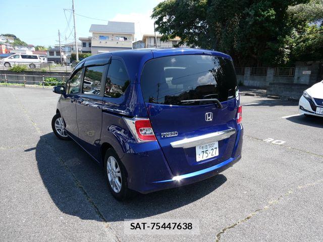 Honda FREED 2016-07 8659208-2