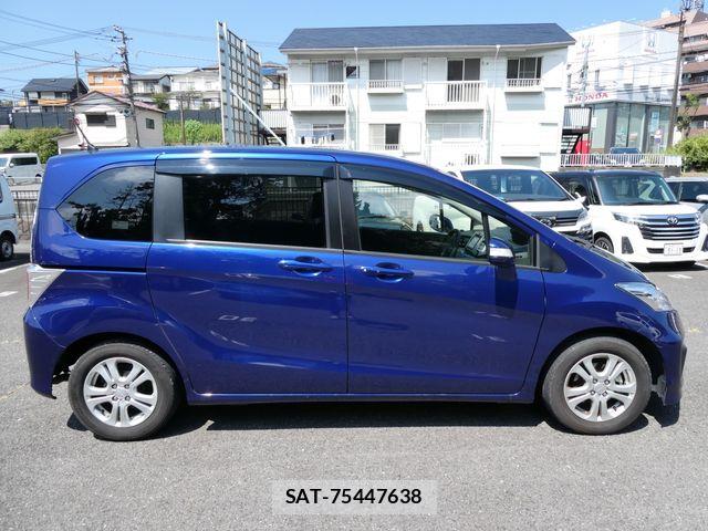 Honda FREED 2016-07 8659208-3